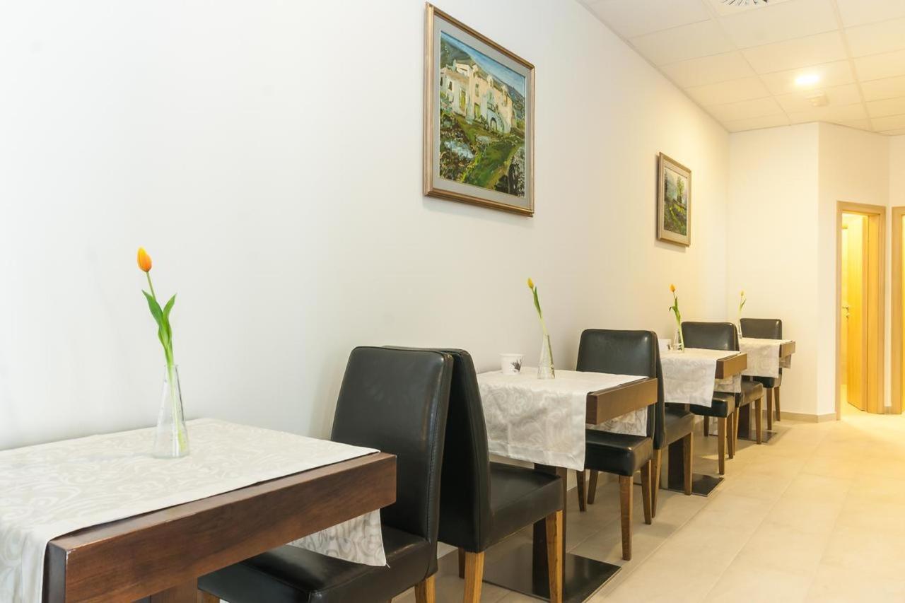Via Domus Hotel Сплит Екстериор снимка