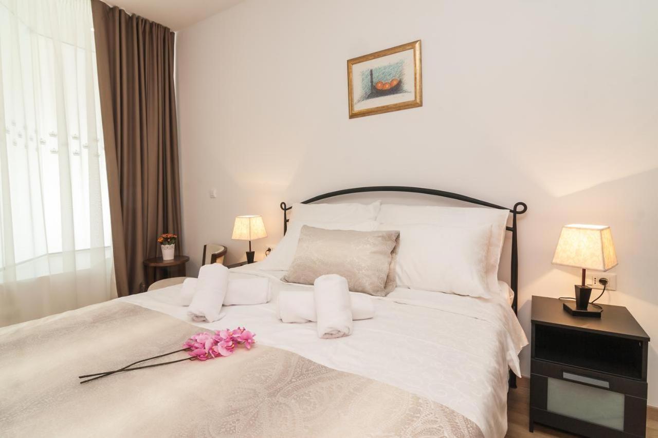 Via Domus Hotel Сплит Екстериор снимка