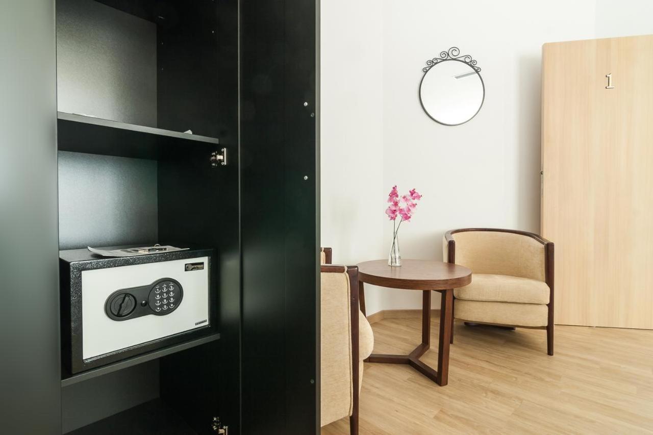 Via Domus Hotel Сплит Екстериор снимка